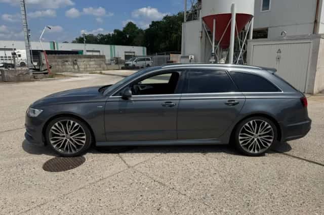 Audi A6 (2015) thumbnail 4