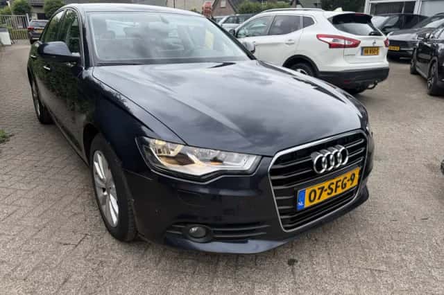 Audi A6 (2011) thumbnail 1