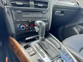 Audi Q5 (2009) thumbnail 16