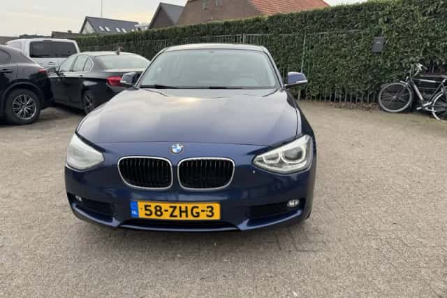 BMW 1-Serie (2012) thumbnail 4