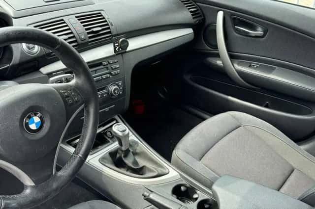 BMW 1-Serie (2010) thumbnail 6