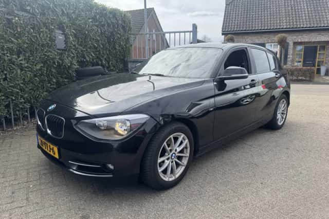 BMW 1-Serie (2012) thumbnail 2
