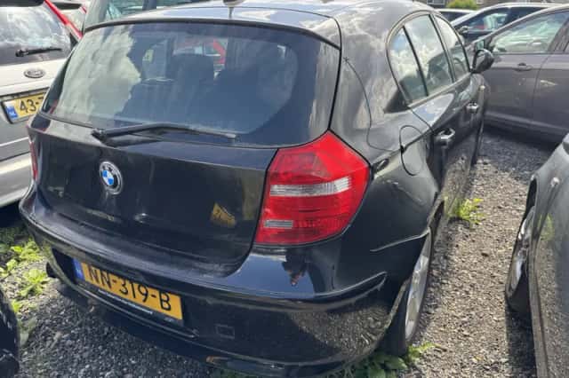 BMW 1-Serie (2011) thumbnail 4