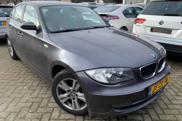 BMW 1-Serie (2008) thumbnail 2
