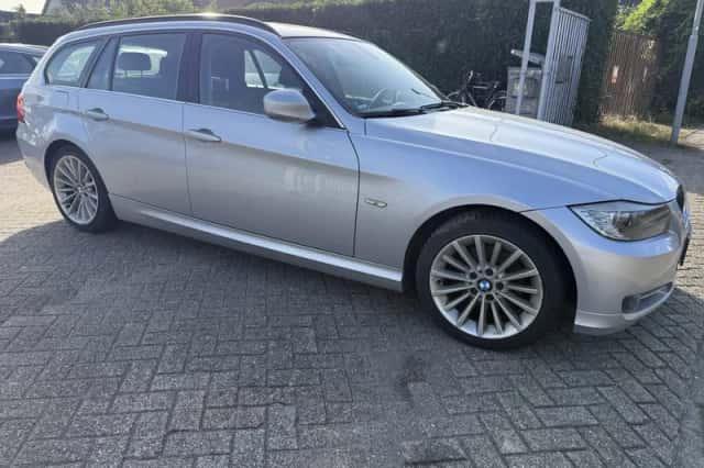 BMW 3-Serie (2012) thumbnail 4