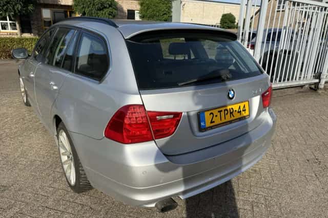 BMW 3-Serie (2012) thumbnail 5
