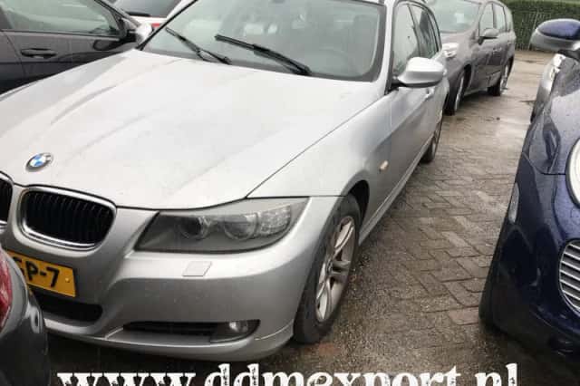 BMW 3-Serie (2012) thumbnail 1