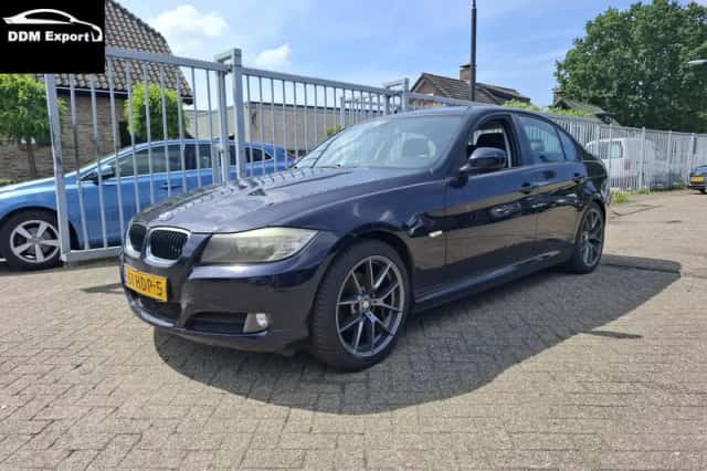 BMW 3-Serie (2008) thumbnail 1