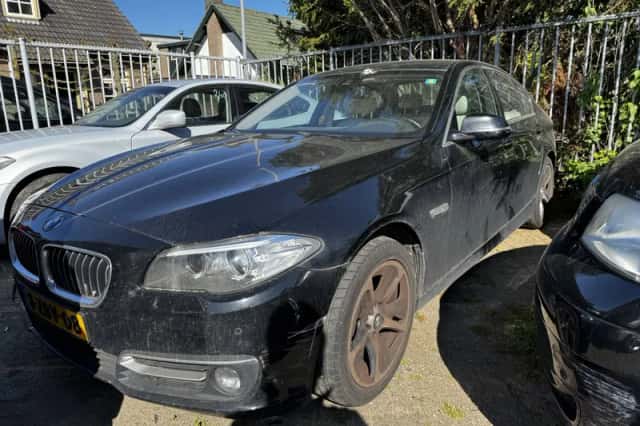 BMW 5-Serie (2013) thumbnail 2