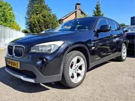 BMW X1 (2010) thumbnail 2