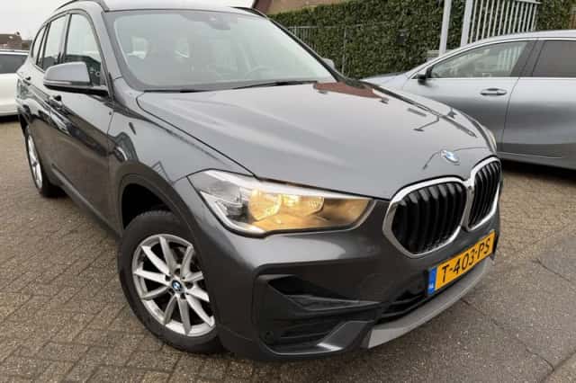 BMW X1 (2020) thumbnail 2