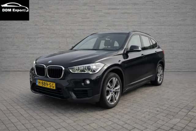 BMW X1 (2016) thumbnail 1