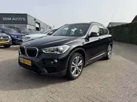 BMW X1 (2016) thumbnail 2