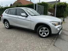 BMW X1 (2011) thumbnail 3