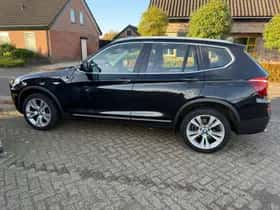 BMW X3 (2012) thumbnail 4
