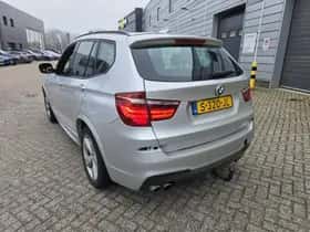 BMW X3 (2012) thumbnail 2