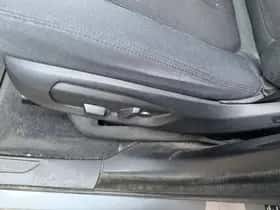 BMW X5 (2015) thumbnail 12