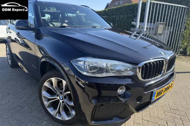 BMW X5 (2017) thumbnail 1