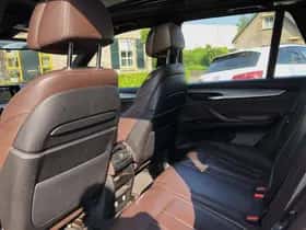 BMW X5 (2017) thumbnail 17