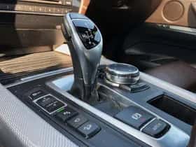 BMW X5 (2017) thumbnail 28