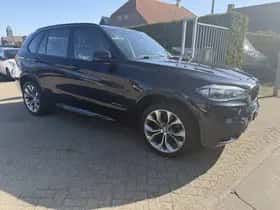 BMW X5 (2017) thumbnail 38
