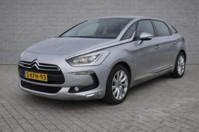 DS 5 (2013) thumbnail 1