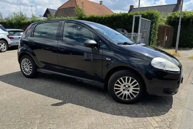 Fiat Punto (2011) thumbnail 6
