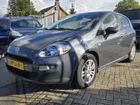 Fiat Punto (2015) thumbnail 3