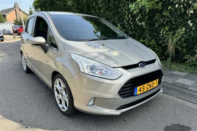 Ford B-Max (2013) thumbnail 2