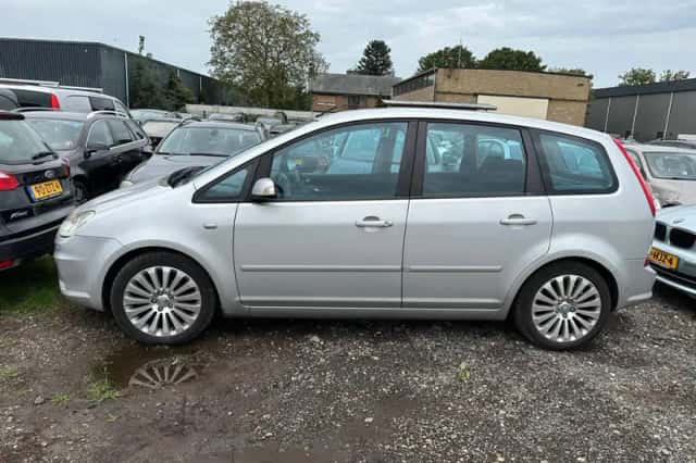 Ford C-Max (2008) thumbnail 3