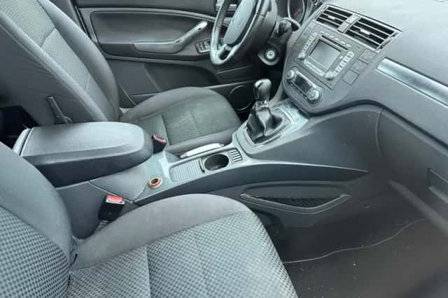 Ford C-Max (2008) thumbnail 5