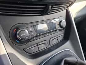 Ford C-Max (2011) thumbnail 13