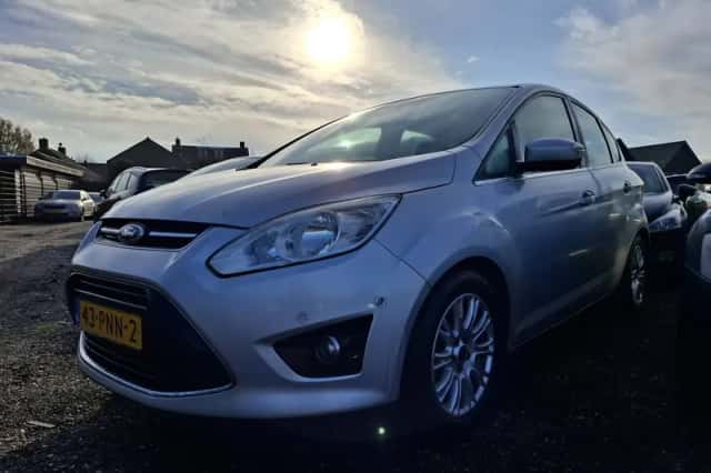 Ford C-Max (2011) thumbnail 3
