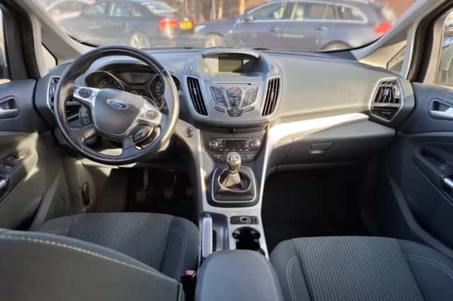 Ford C-Max (2011) thumbnail 6