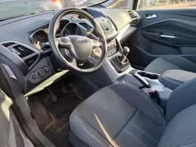 Ford C-Max (2011) thumbnail 9