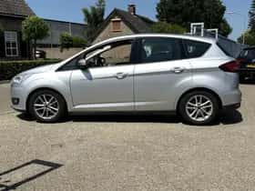 Ford C-Max (2016) thumbnail 3