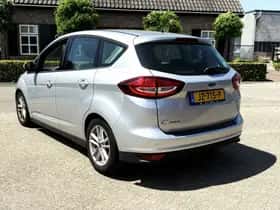 Ford C-Max (2016) thumbnail 4