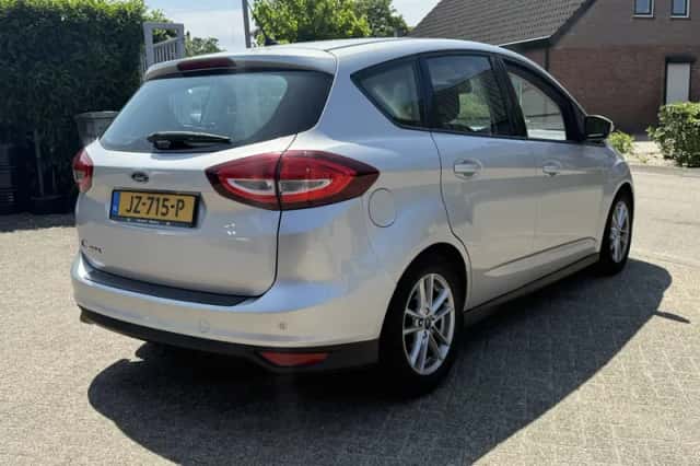 Ford C-Max (2016) thumbnail 6