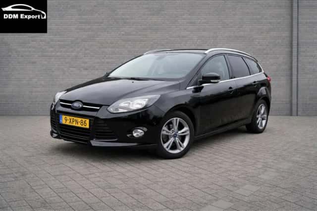 Ford Focus (2014) thumbnail 1