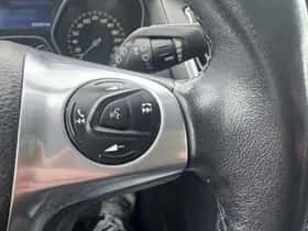 Ford Focus (2014) thumbnail 14