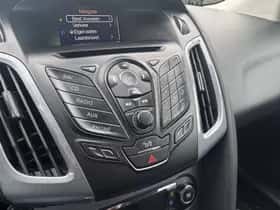 Ford Focus (2014) thumbnail 17