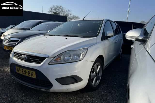 Ford Focus (2008) thumbnail 1