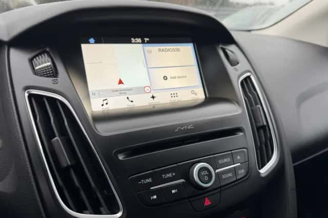 Ford Focus (2018) thumbnail 6