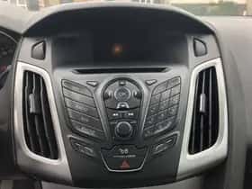 Ford Focus (2013) thumbnail 14