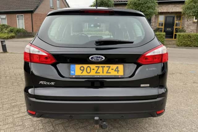 Ford Focus (2013) thumbnail 6