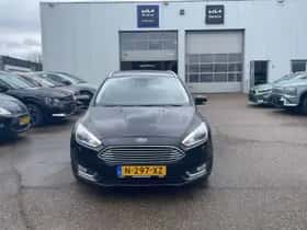 Ford Focus (2015) thumbnail 3