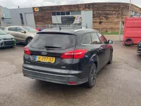 Ford Focus (2015) thumbnail 6