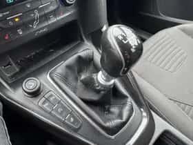 Ford Focus (2015) thumbnail 10