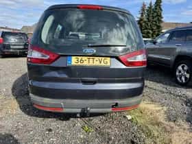 Ford Galaxy (2007) thumbnail 3