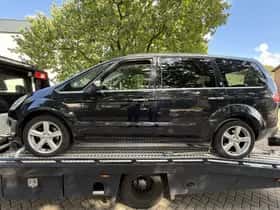 Ford Galaxy (2010) thumbnail 6